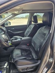 2022 Nissan Rogue SV FWD - Interior Front Seat Image